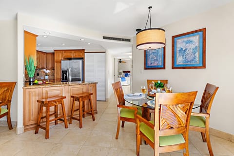 Counter space seating for 2