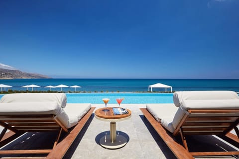 Junior Suite, Beachfront (Sharing Pool -AD) | Terrace/patio