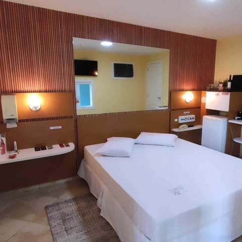 Economy Double or Twin Room | Minibar, desk, laptop workspace, free WiFi