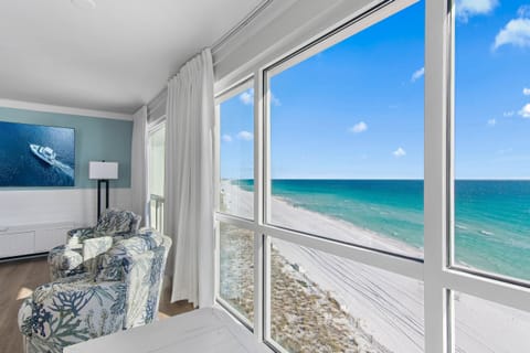 Condo, Multiple Beds (Shoreline Towers 1081) | Interior