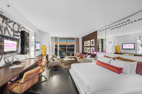 Highly upgraded 37th Floor Suite - 1 of a Kind