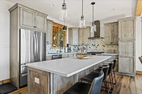 Kitchen Island with Seating
