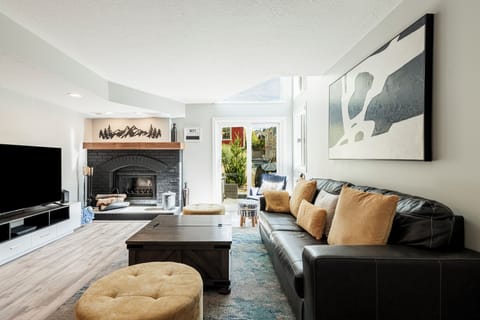 Mountain-Modern Living Area at Gambler 4
