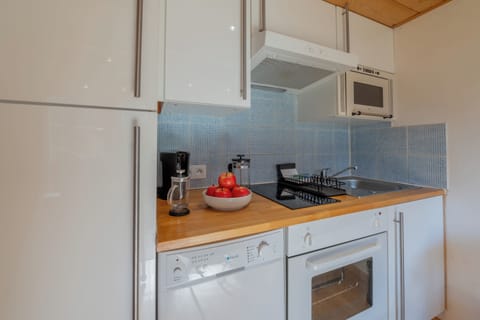 Kitchen and dining area
