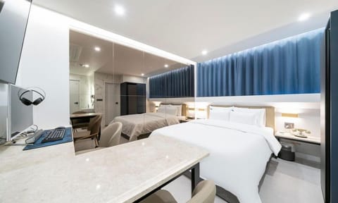 Superior Double Room | Individually decorated, individually furnished, free WiFi, bed sheets