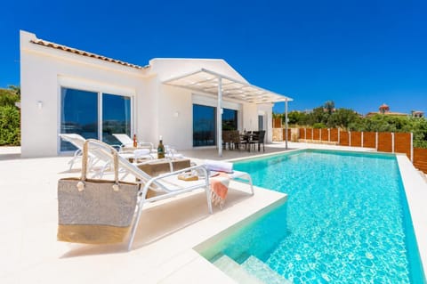 Beautiful villa with private pool and terrace