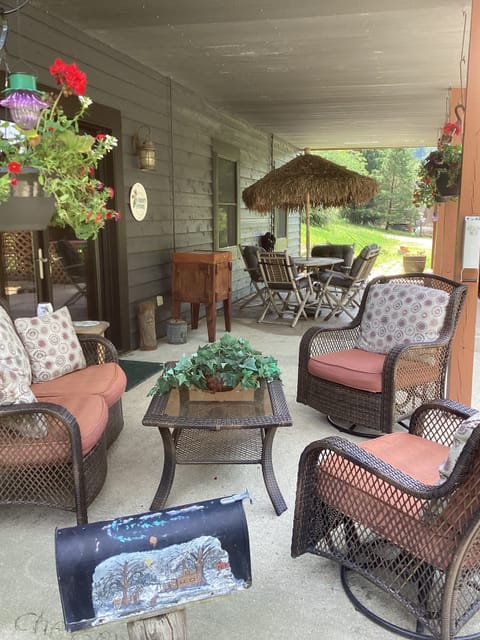 Comfortable outside porch