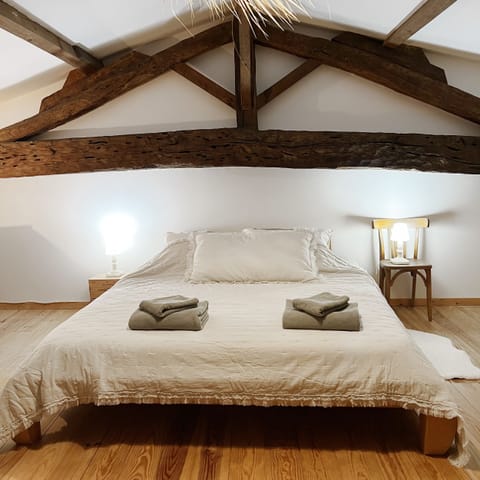 Clochette maisonnette chambre 1