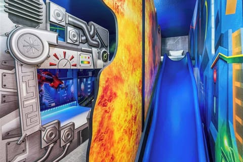 Robot Warriors *Theme Room 1* on Second Floor
