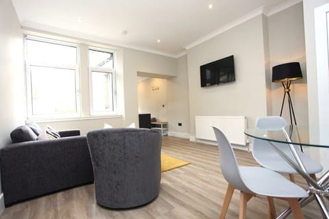 Lounge with contemporary fixtures and fittings