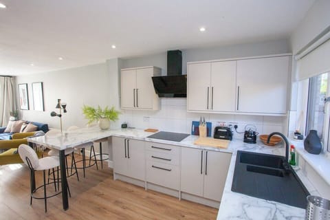 Stunning modern kitchen