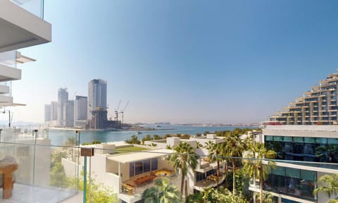 Balcony with sea view
