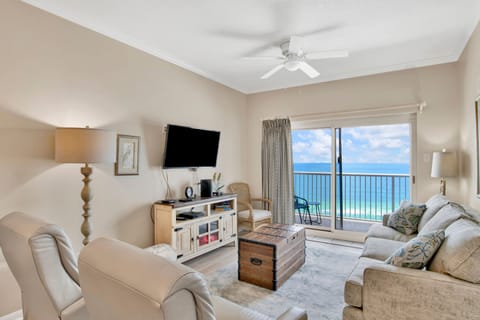 Tradewinds 1305