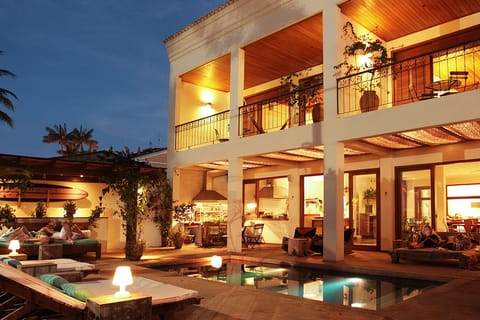 Front of property - evening/night