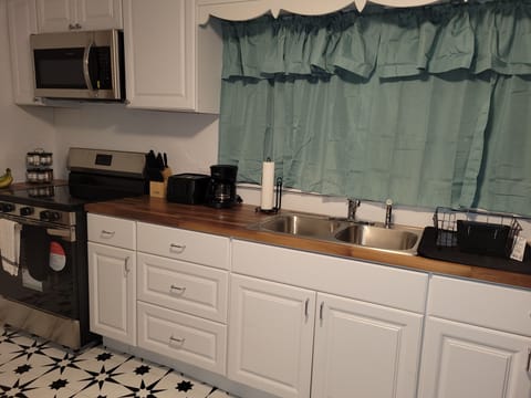Kitchen | Range, Stove and Microwave | Coffee Pot, Toaster