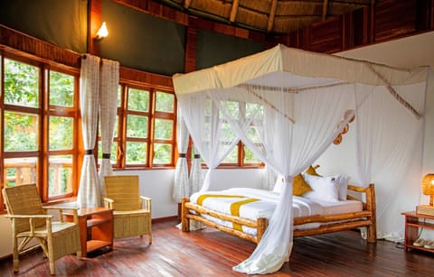 Deluxe Cottage, Non Smoking, Executive Level | 1 bedroom, desk, laptop workspace, free WiFi