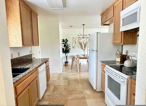 House | Private kitchen