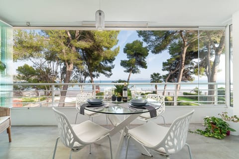 balcony with sea view