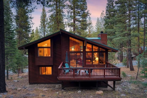 House (4 Bedrooms) | Front of property