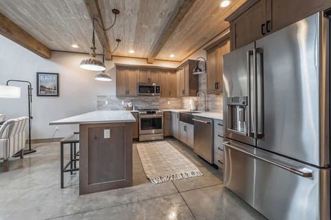 This kitchen is the perfect place to prepare great Montana steaks! Enjoy it all from here!