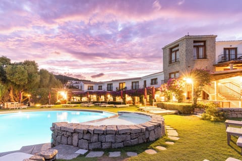 Outdoor pool, pool umbrellas