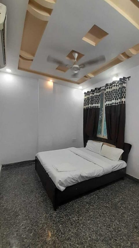 Classic Double Room | Free WiFi