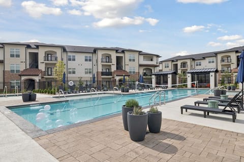 Resort-Style Pool