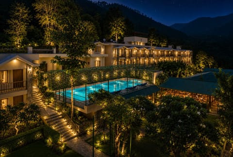 Front of property - evening/night