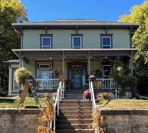 The Boho Bunk is above an antique shop!