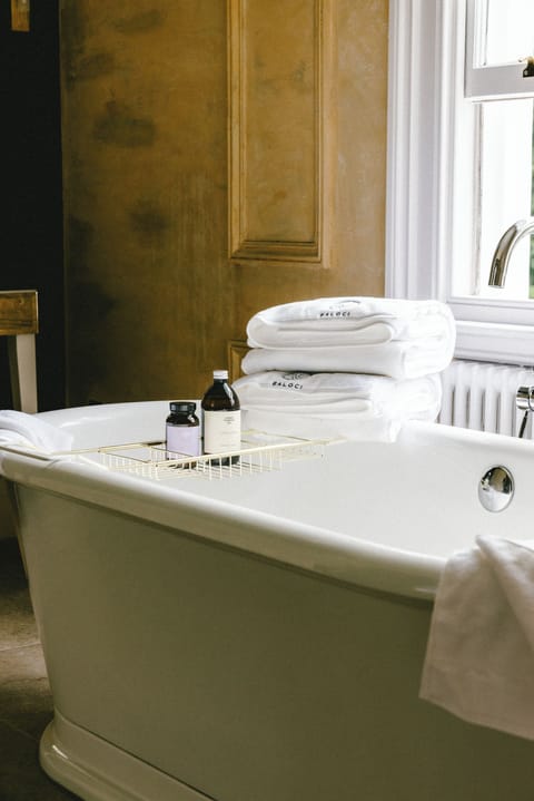 Junior Studio Suite | Egyptian cotton sheets, premium bedding, memory foam beds, minibar