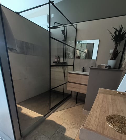 Couples treatment rooms, Turkish bath, body treatments, body wraps