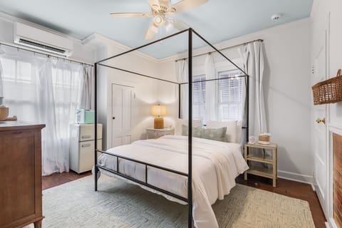 Cozy linen