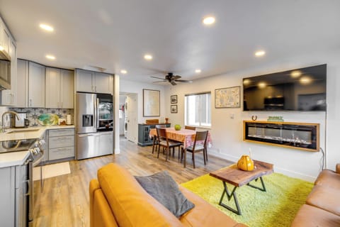 Garibaldi Vacation Rental | 1BR | 1BA | 1 Step Required | 800 Sq Ft
