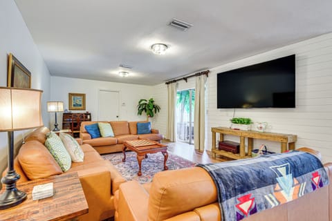Bradenton Vacation Rental | 2BR | 2BA | 1,636 Sq Ft | Step-Free Entry