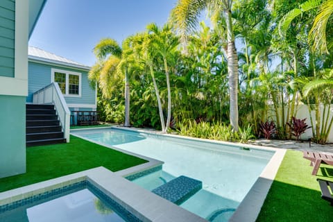 Private Heated Pool & Spa