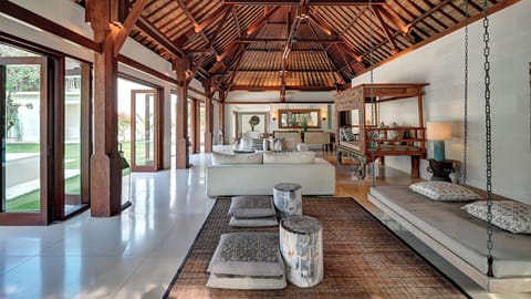 Luxury Villa, Pool View | 5 bedrooms, in-room safe