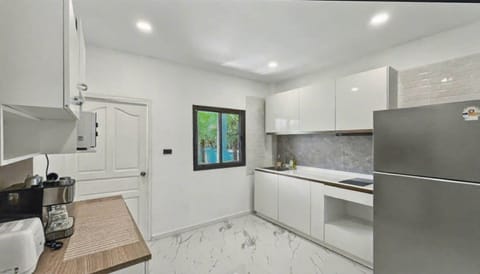 Villa, 3 Bedrooms, Accessible, Balcony | Interior