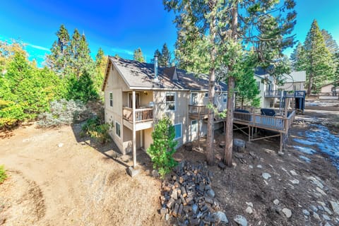 Welcome to Eagle Retreat! We believe in unbeatable amenities and service. We believe in unbeatable service, communication, and amenities!