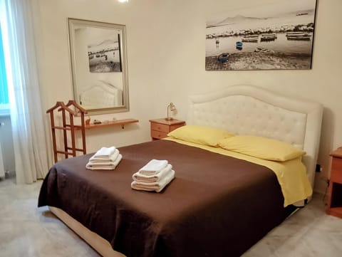 Vesuvio | Soundproofing, iron/ironing board, free WiFi