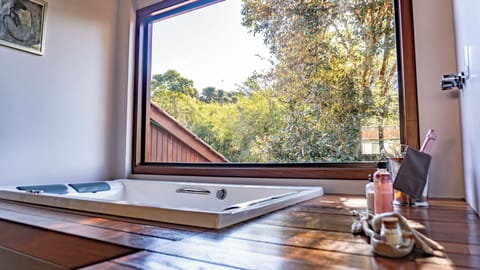 Luxury Double Room, Balcony, Garden View | Premium bedding, minibar, individually decorated, desk