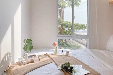 Deluxe Apartment | 2 bedrooms, desk
