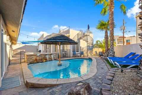 Heated pool