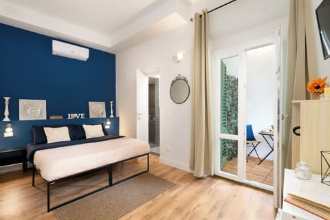 Deluxe Room | Free WiFi, bed sheets