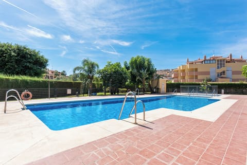 Pool 1