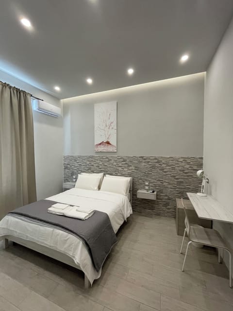 Ampia Matrimoniale | Desk, laptop workspace, free WiFi