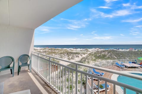 Condo, 1 Queen Bed with Sofa bed (Sugar Beach 140) | Property grounds