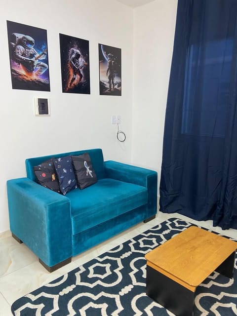 Apartment, 1 Bedroom, Kitchen | Living area | Smart TV