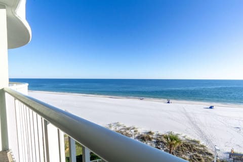 Condo, 1 Queen Bed with Sofa bed (Tradewinds 503) | Beach | On the beach