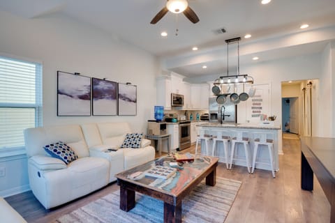 Montgomery Vacation Rental | 3BR | 3BA | 1,220 Sq Ft