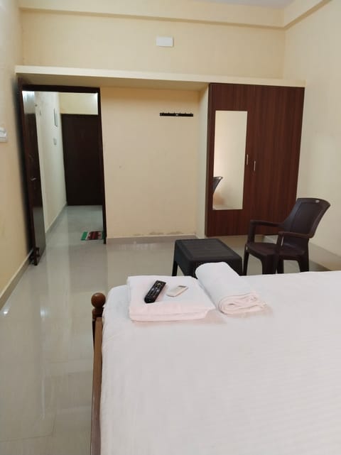 Deluxe Double or Twin Room, Balcony, Garden View | Desk, blackout drapes, soundproofing, free WiFi
